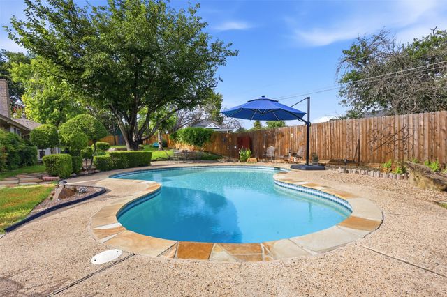 505 Queensway Road, Willow Park, TX 76087