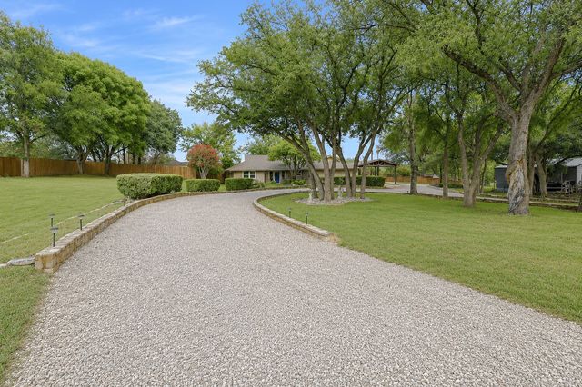 505 Queensway Road, Willow Park, TX 76087