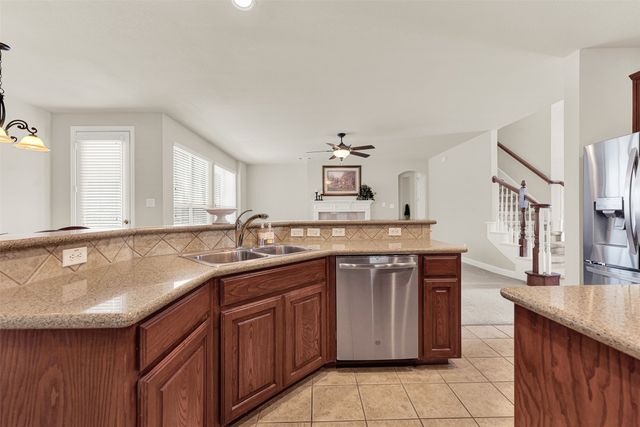 7105 TEAL CREST Drive, Plano, TX 75024