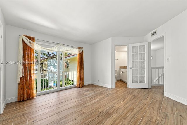 146 Seabreeze Cir, Jupiter, FL 33477