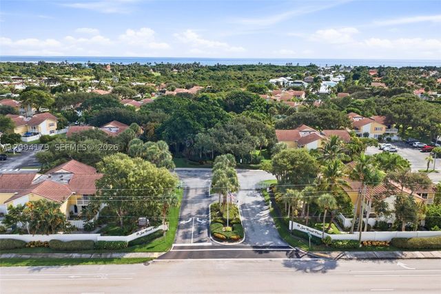 146 Seabreeze Cir, Jupiter, FL 33477