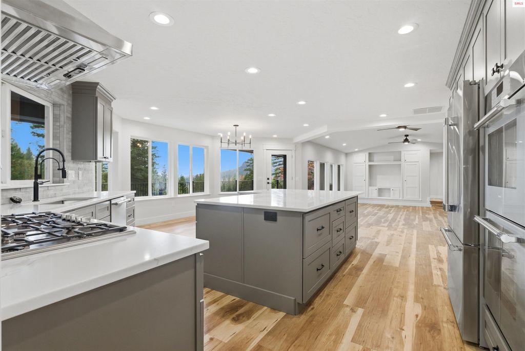 422 Roop Rd, Cocolalla, ID 83813 photo 11