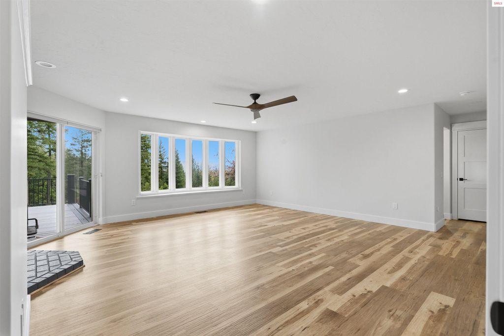 422 Roop Rd, Cocolalla, ID 83813 photo 17