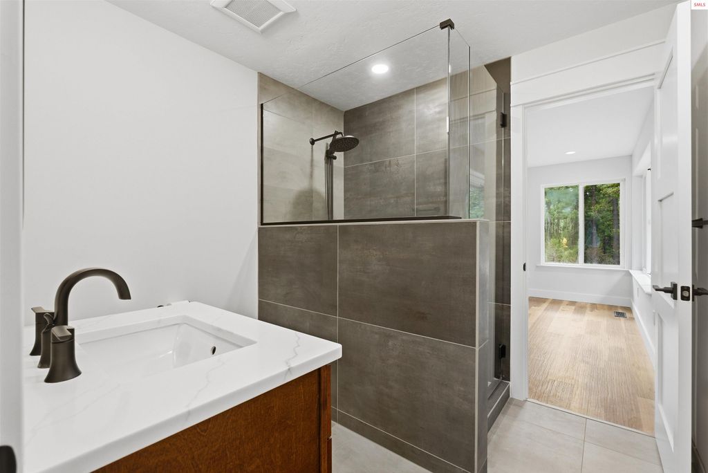 422 Roop Rd, Cocolalla, ID 83813 photo 30