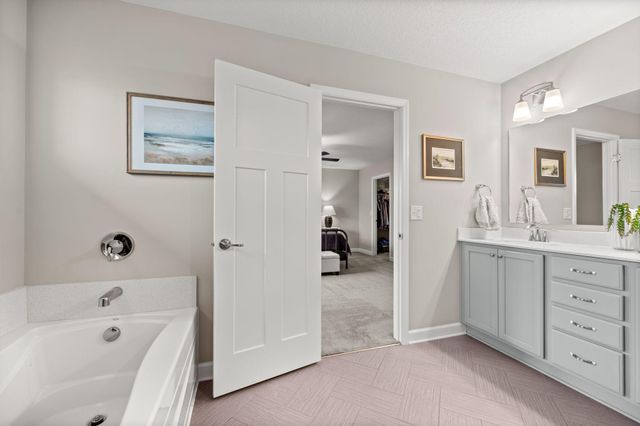 1865 Primrose Lane, Victoria, MN 55386