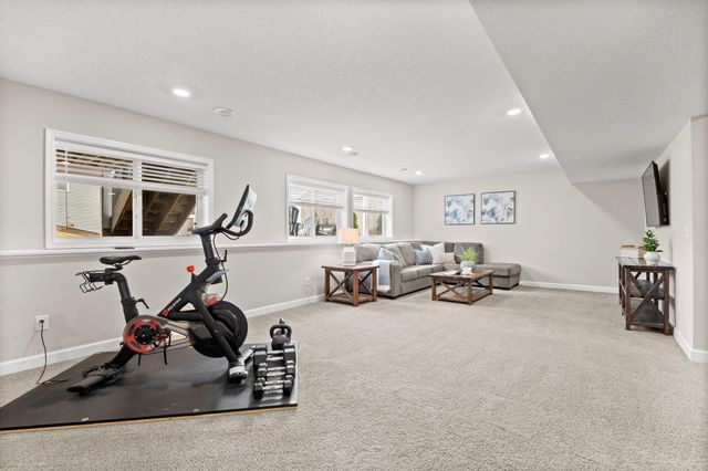 1865 Primrose Lane, Victoria, MN 55386