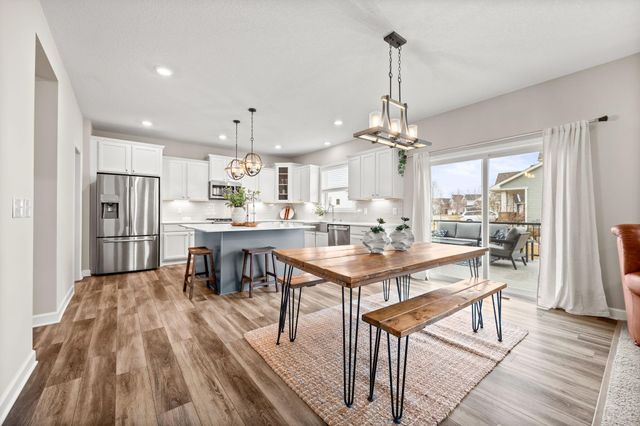 1865 Primrose Lane, Victoria, MN 55386