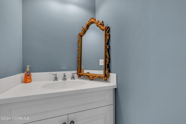 767 East Avenue, Bay Head, NJ 08742