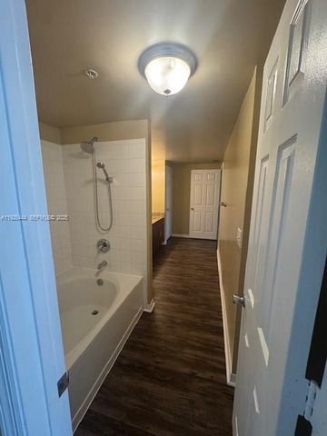 140 SW 117th Ave 4306, Pembroke Pines, FL 33025