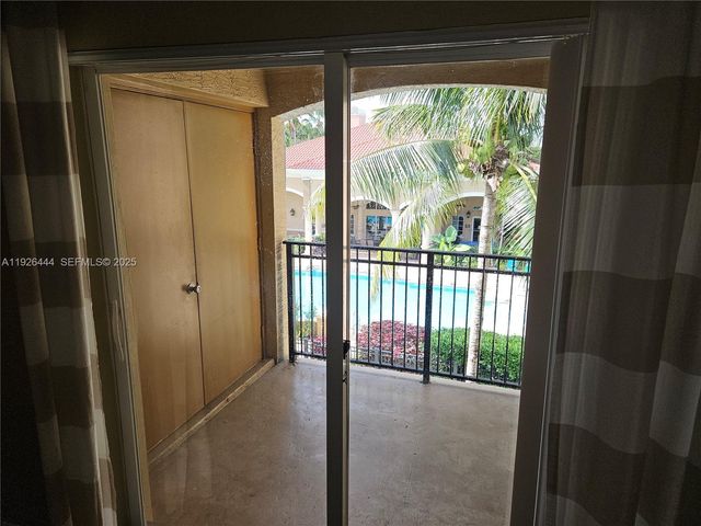 140 SW 117th Ave 4306, Pembroke Pines, FL 33025