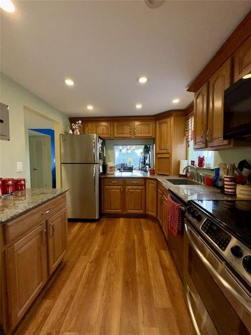 2304 S Cypress Bend Drive 615, Pompano Beach, FL 33069