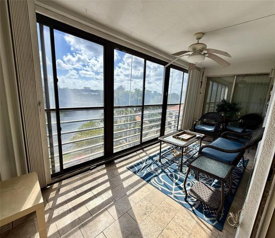 2304 S Cypress Bend Drive 615, Pompano Beach, FL 33069