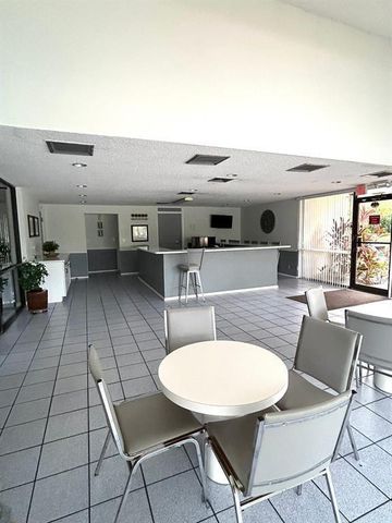 2304 S Cypress Bend Drive 615, Pompano Beach, FL 33069