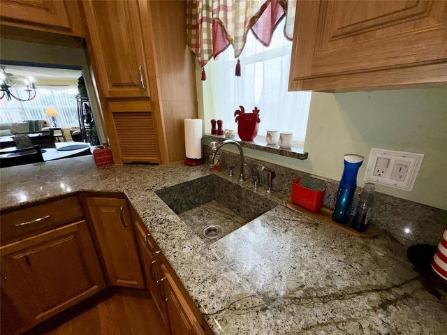 2304 S Cypress Bend Drive 615, Pompano Beach, FL 33069