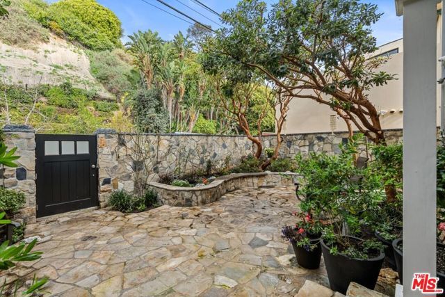 27002 Malibu Cove Colony Drive, Malibu, CA 90265