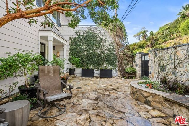 27002 Malibu Cove Colony Drive, Malibu, CA 90265