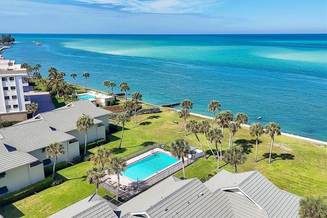 4660 OCEAN BOULEVARD Q2, Sarasota, FL 34242