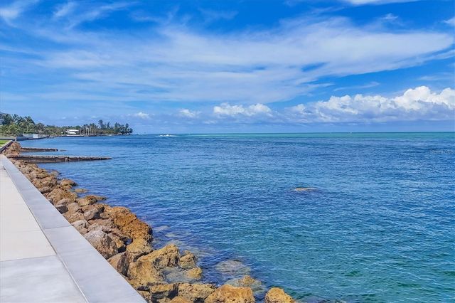 4660 OCEAN BOULEVARD Q2, Sarasota, FL 34242