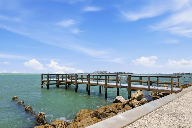 4660 OCEAN BOULEVARD Q2, Sarasota, FL 34242