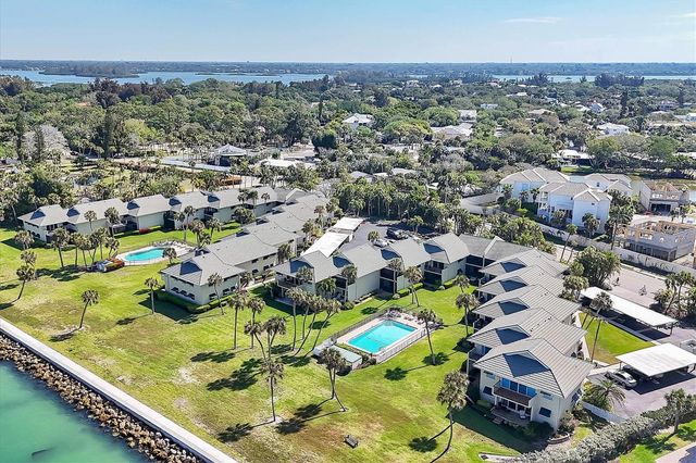4660 OCEAN BOULEVARD Q2, Sarasota, FL 34242