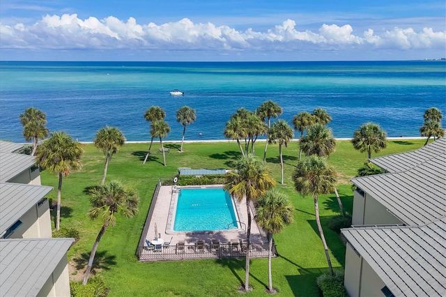 4660 OCEAN BOULEVARD Q2, Sarasota, FL 34242