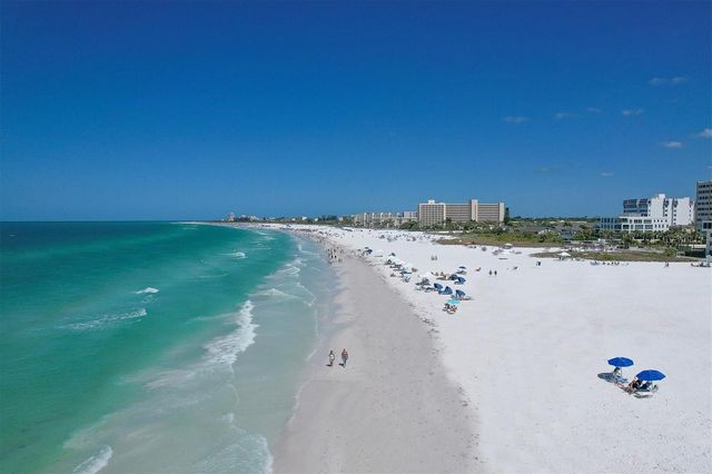 4660 OCEAN BOULEVARD Q2, Sarasota, FL 34242