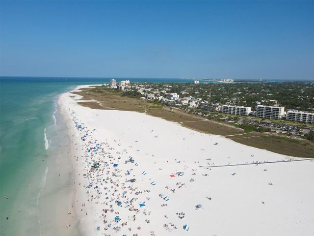 4660 OCEAN BOULEVARD Q2, Sarasota, FL 34242