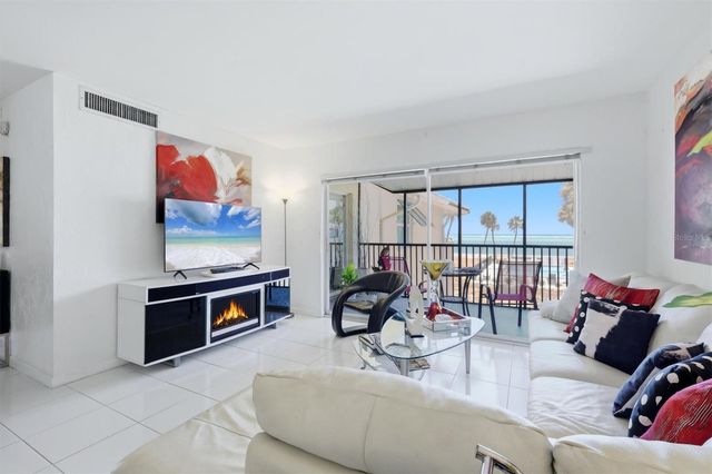 4660 OCEAN BOULEVARD Q2, Sarasota, FL 34242