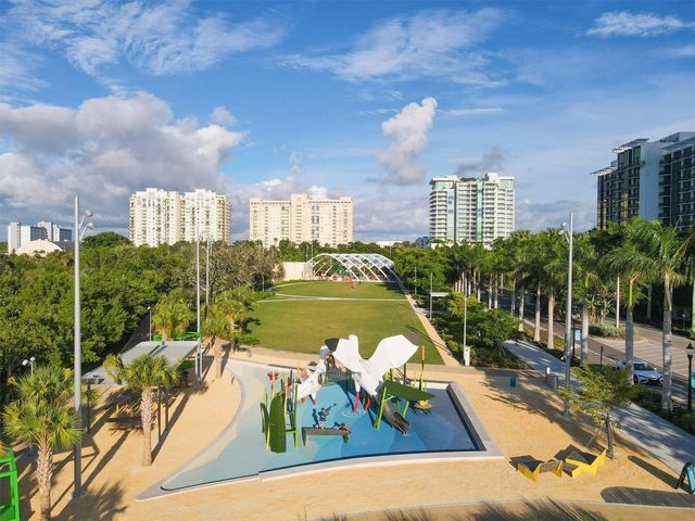 4660 OCEAN BOULEVARD Q2, Sarasota, FL 34242