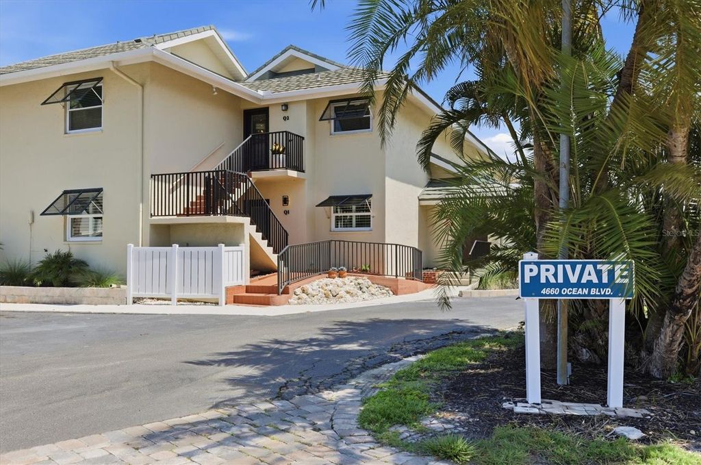 4660 OCEAN BOULEVARD Q2, Sarasota, FL 34242
