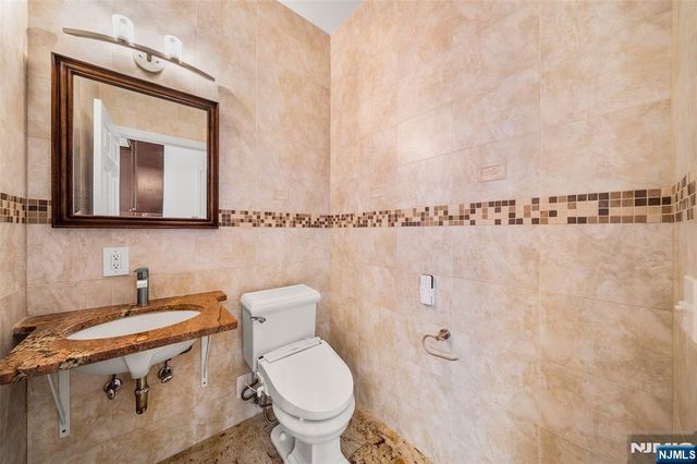 220 Concord Drive, Paramus, NJ 07652