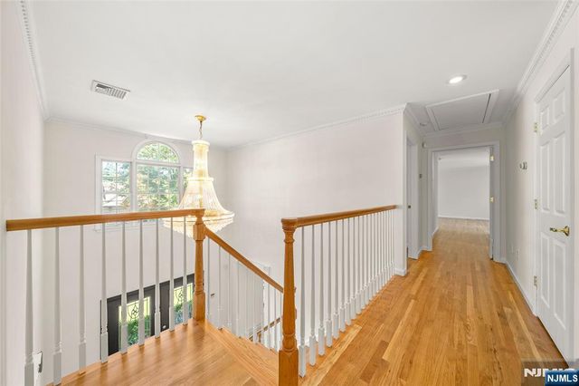 220 Concord Drive, Paramus, NJ 07652