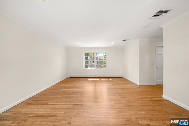 220 Concord Drive, Paramus, NJ 07652