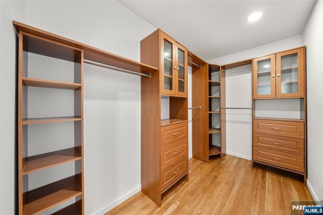 220 Concord Drive, Paramus, NJ 07652