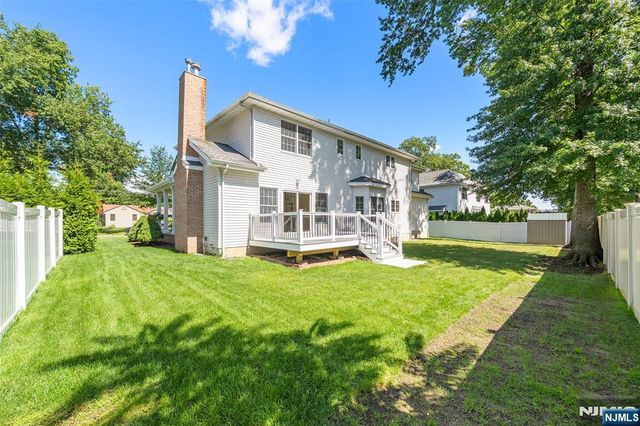 220 Concord Drive, Paramus, NJ 07652