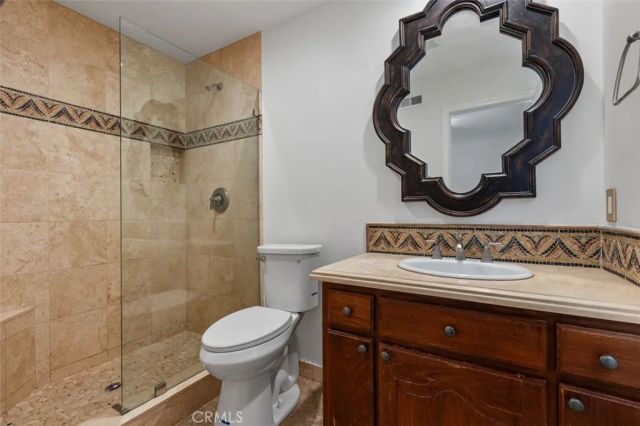 21 Agia, Laguna Niguel, CA 92677