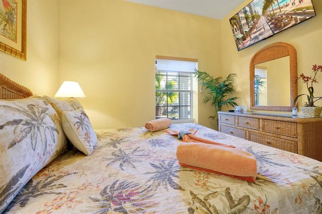 1004 GRAN BAHAMA BOULEVARD 1004, Davenport, FL 33897