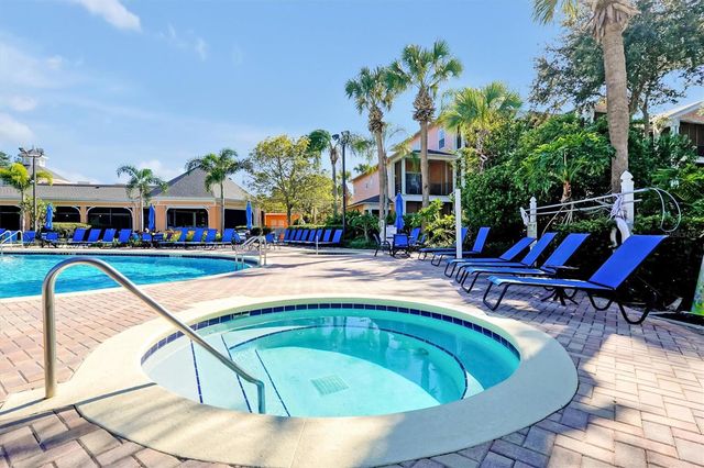 1004 GRAN BAHAMA BOULEVARD 1004, Davenport, FL 33897