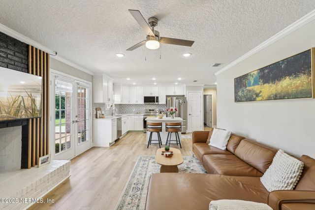 8450 ALLERTON Lane, Jacksonville, FL 32256