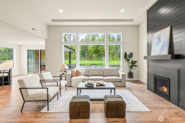 3035 SE Nyeri Trail, Olalla, WA 98359