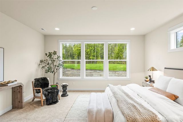 3035 SE Nyeri Trail, Olalla, WA 98359