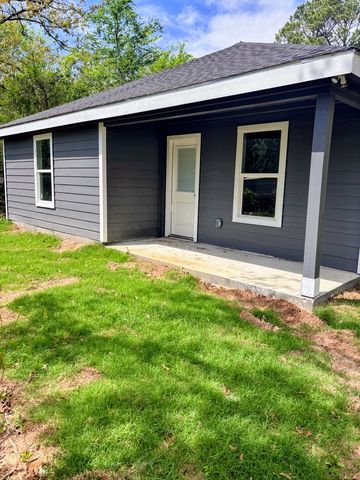 714 Cedarcrest Drive, Tool, TX 75143