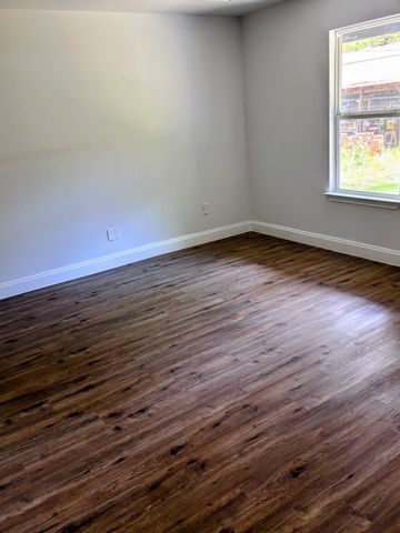 714 Cedarcrest Drive, Tool, TX 75143