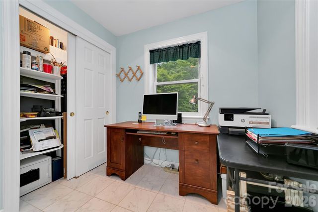 229 Hubbard Hollow Road, Rosman, NC 28772