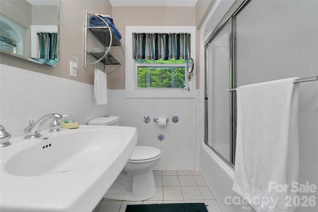 229 Hubbard Hollow Road, Rosman, NC 28772