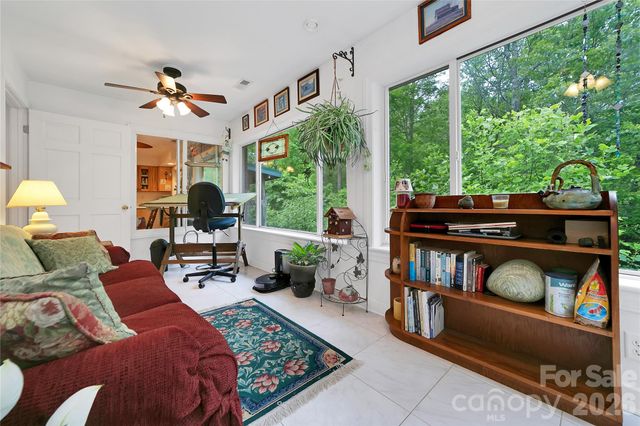 229 Hubbard Hollow Road, Rosman, NC 28772
