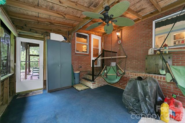 229 Hubbard Hollow Road, Rosman, NC 28772