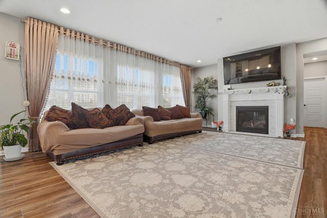 8156 Moonstone Drive, West Chester, OH 45241