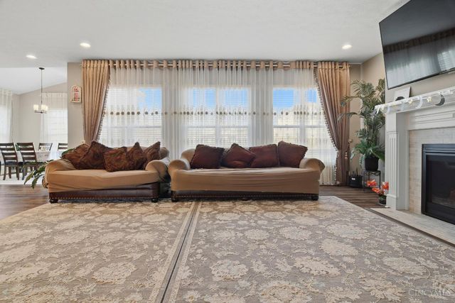 8156 Moonstone Drive, West Chester, OH 45241