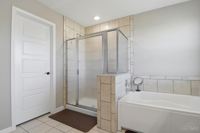 8156 Moonstone Drive, West Chester, OH 45241